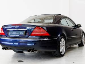 Image 5/38 of Mercedes-Benz CL 55 AMG (2003)