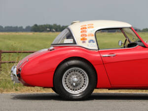 Imagen 22/50 de Austin-Healey 3000 Mk II (BN7) (1961)