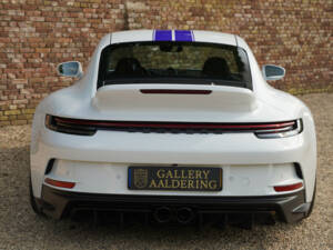 Image 6/50 de Porsche 911 GT3 Touring (2023)