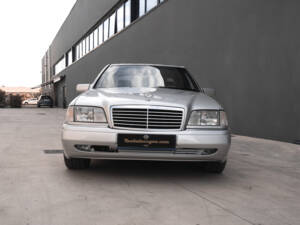 Image 2/41 of Mercedes-Benz C 36 AMG (1995)