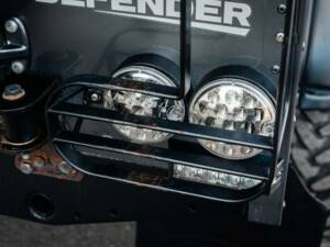 Image 16/53 de Land Rover Defender 110 (2014)