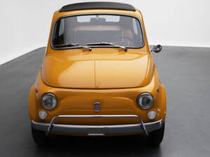 Image 4/9 de FIAT 500 L (1971)