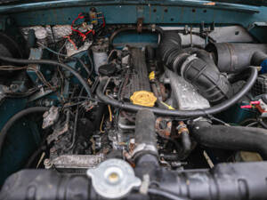 Image 3/34 of Land Rover 88 Lightweight (1968)