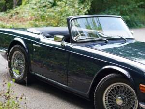 Image 8/15 de Triumph TR 6 (1969)