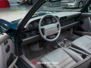 Bild 16/25 von Porsche 911 Carrera 4 (1992)