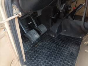 Bild 14/27 von Land Rover 88 (1978)