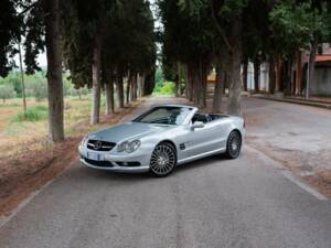 Afbeelding 3/7 van Mercedes-Benz SL 55 AMG (2002)