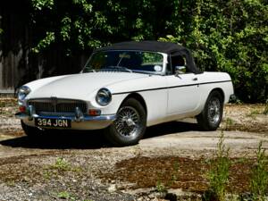 Image 1/6 of MG MGB (1963)