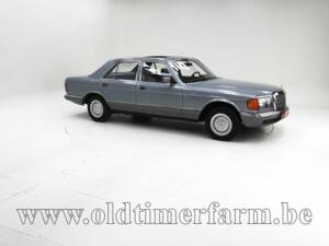 Image 3/15 de Mercedes-Benz 280 SE (1980)