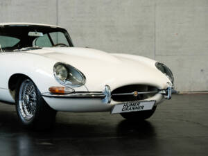 Bild 17/24 von Jaguar E-Type 3.8 (1963)