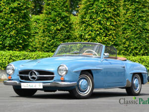 Image 1/50 of Mercedes-Benz 190 SL (1961)