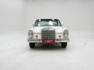 Image 5/15 of Mercedes-Benz 280 SE (1968)