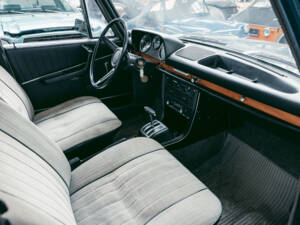 Image 57/112 of BMW 2000 (1970)