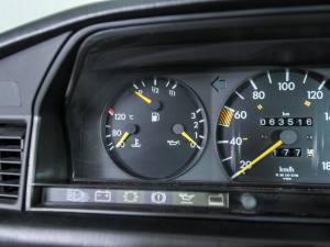 Immagine 35/50 di Mercedes-Benz 190 D (1986)