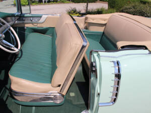 Immagine 23/40 di Cadillac 62 Convertible (1956)