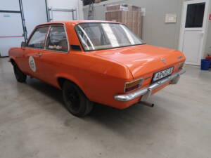 Bild 21/67 von Opel Ascona Caravan 1,9 S (1975)