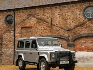 Image 8/50 de Land Rover Defender 110 (2015)