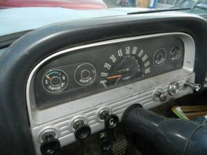 Image 29/71 de Chevrolet Apache Panel (1960)