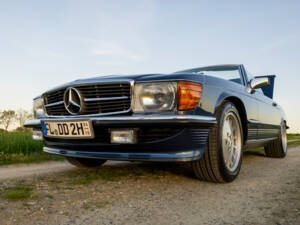 Immagine 24/42 di Mercedes-Benz 300 SL (1986)