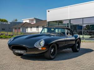 Image 5/32 de Jaguar Type E 3.8 (1961)