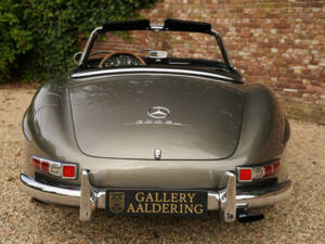 Image 6/50 de Mercedes-Benz 300 SL Roadster (1962)