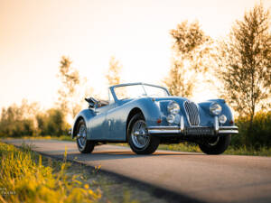 Imagen 6/18 de Jaguar XK 140 DHC (1955)