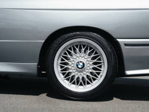 Imagen 11/58 de BMW M3 Evolution II (1988)