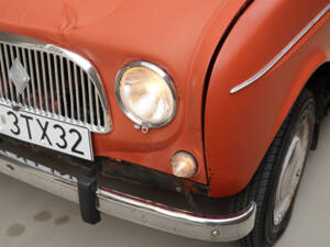 Image 69/100 of Renault R 4 (1964)