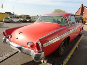 Image 16/22 of Studebaker Speedster (1955)