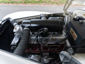 Image 12/15 of Sunbeam Alpine Mk IIA&#x2F;III (1955)