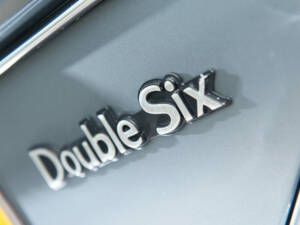 Immagine 8/29 di Daimler Double Six (1991)