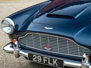 Image 32/33 de Aston Martin DB 4 (1963)