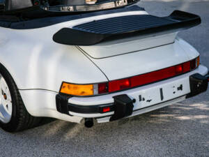 Imagen 9/31 de Porsche 911 Carrera 3.2 (1987)