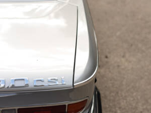 Image 64/95 of BMW 3.0 CSi (1975)