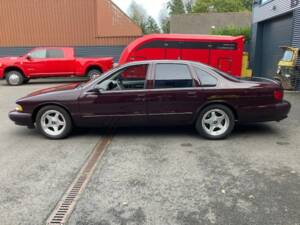 Bild 8/19 von Chevrolet Impala SS Coupe (1996)