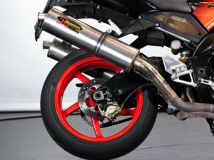 Image 13/50 de Aprilia DUMMY (2005)