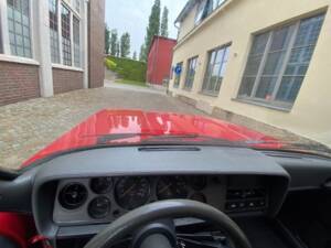 Bild 13/15 von Ford Capri 2,8i (1981)