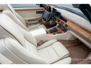 Image 17/35 of Jaguar XJS 4.0 (1995)
