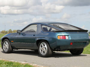 Bild 16/48 von Porsche 928 (1978)