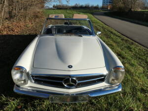 Bild 45/50 von Mercedes-Benz 230 SL (1966)