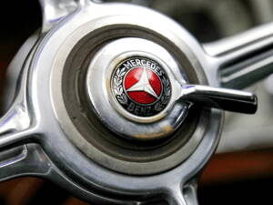Image 17/22 of Mercedes-Benz 500 K Cabriolet B (1935)