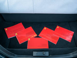 Afbeelding 44/48 van Ferrari 550 Barchetta (2001)