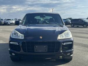 Imagen 8/30 de Porsche Cayenne Turbo (2007)