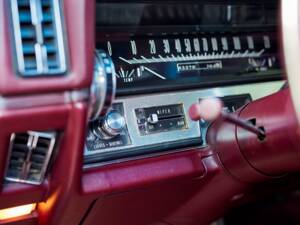 Bild 132/200 von Cadillac Coupe DeVille (1968)