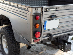 Image 38/98 of Land Rover Defender 130 Double Cab (2008)