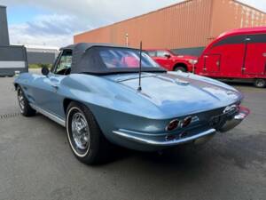 Image 7/24 of Chevrolet Corvette Sting Ray Convertible (1963)