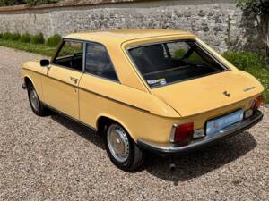 Image 3/71 of Peugeot 304 S Coupe (1974)