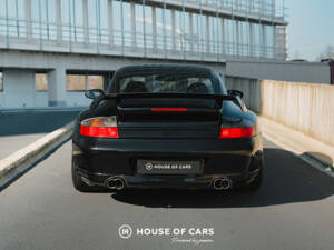 Imagen 7/39 de Porsche 911 GT2 (2004)