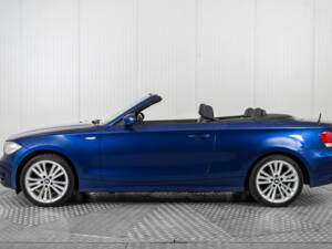 Immagine 9/50 di BMW 120d (2008)