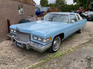 Image 20/24 de Cadillac Coupe DeVille (1975)